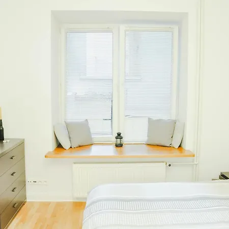 Art Modern City Centre ワルシャワ